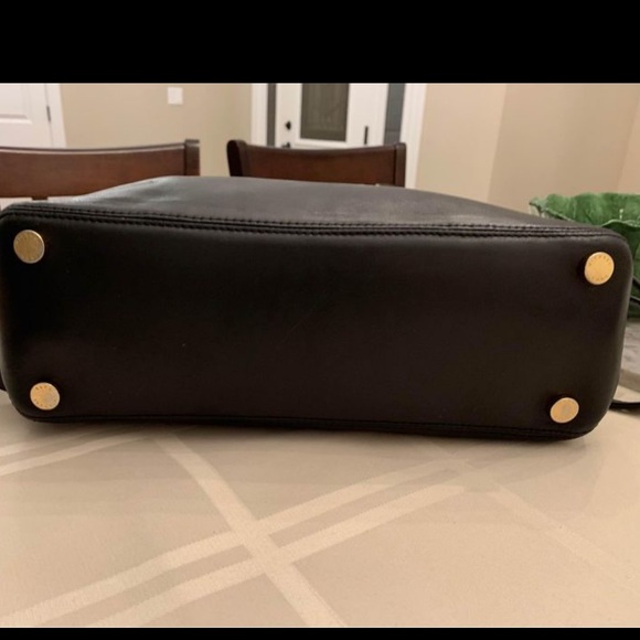 Michael Kors Florence Large Satchel with crossbody straps - Picture 6 of 9